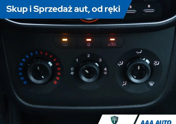Fiat Punto 2012 cena 27000 przebieg: 127486, rok produkcji 2015 z Dobrzany małe 191